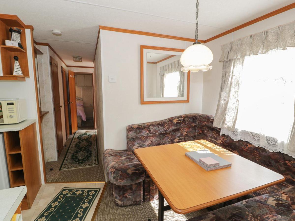 Fron Dderw Caravan Холихед Экстерьер фото